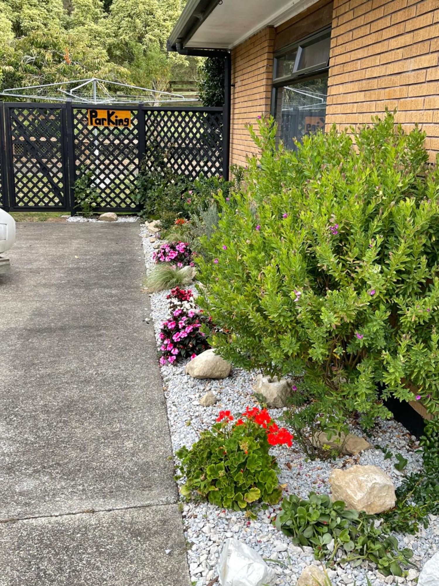 Mels Retreat Apartment Te Kuiti ภายนอก รูปภาพ